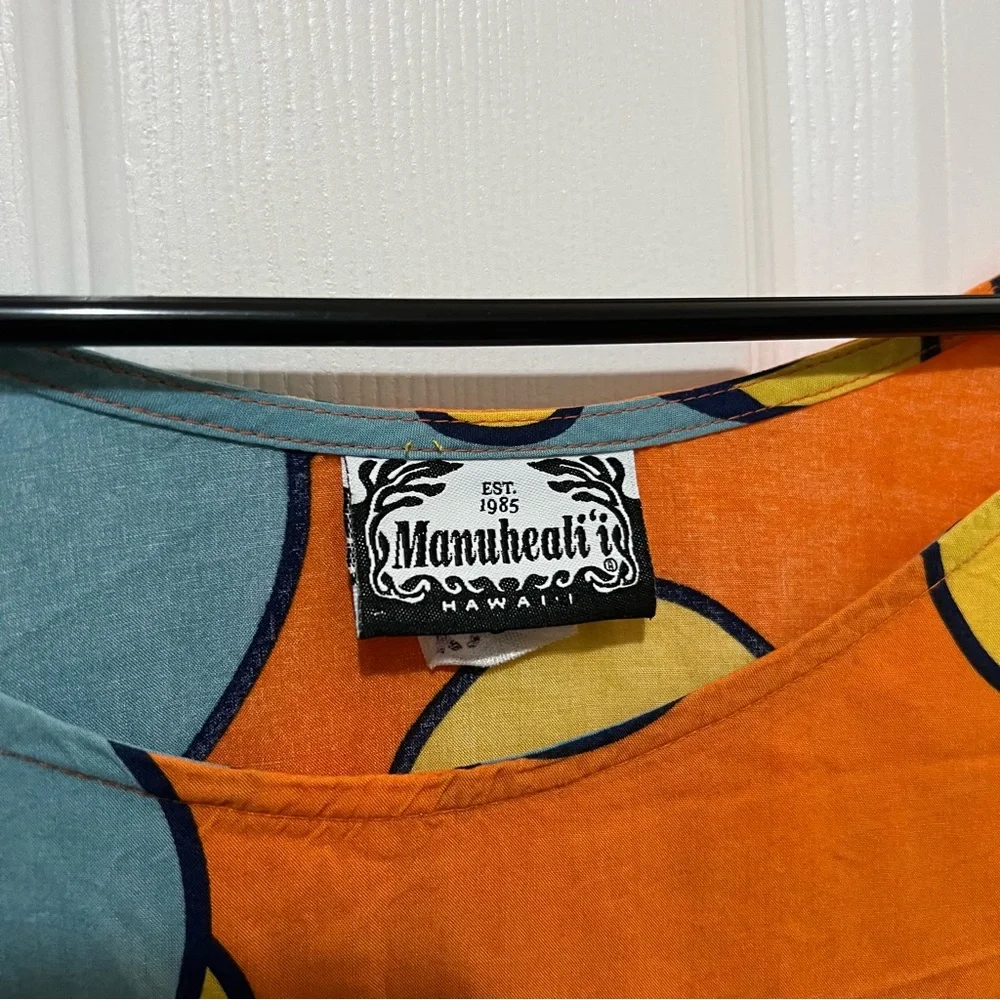 MANUHEALI’I Blouse - Picture 5 of 6